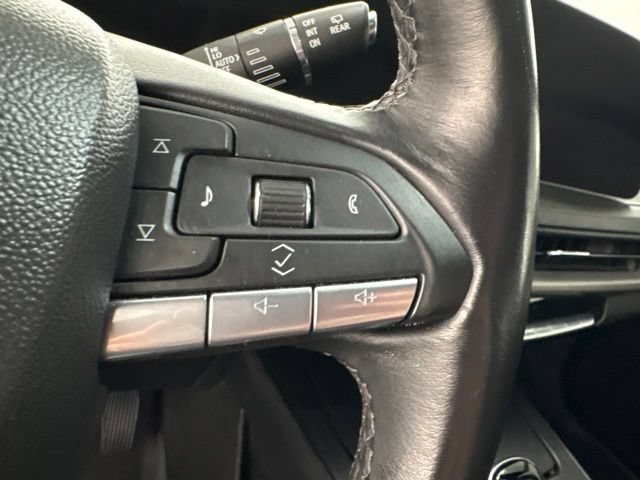 Used 2025 Cadillac XT4 Premium Luxury FWD image 20
