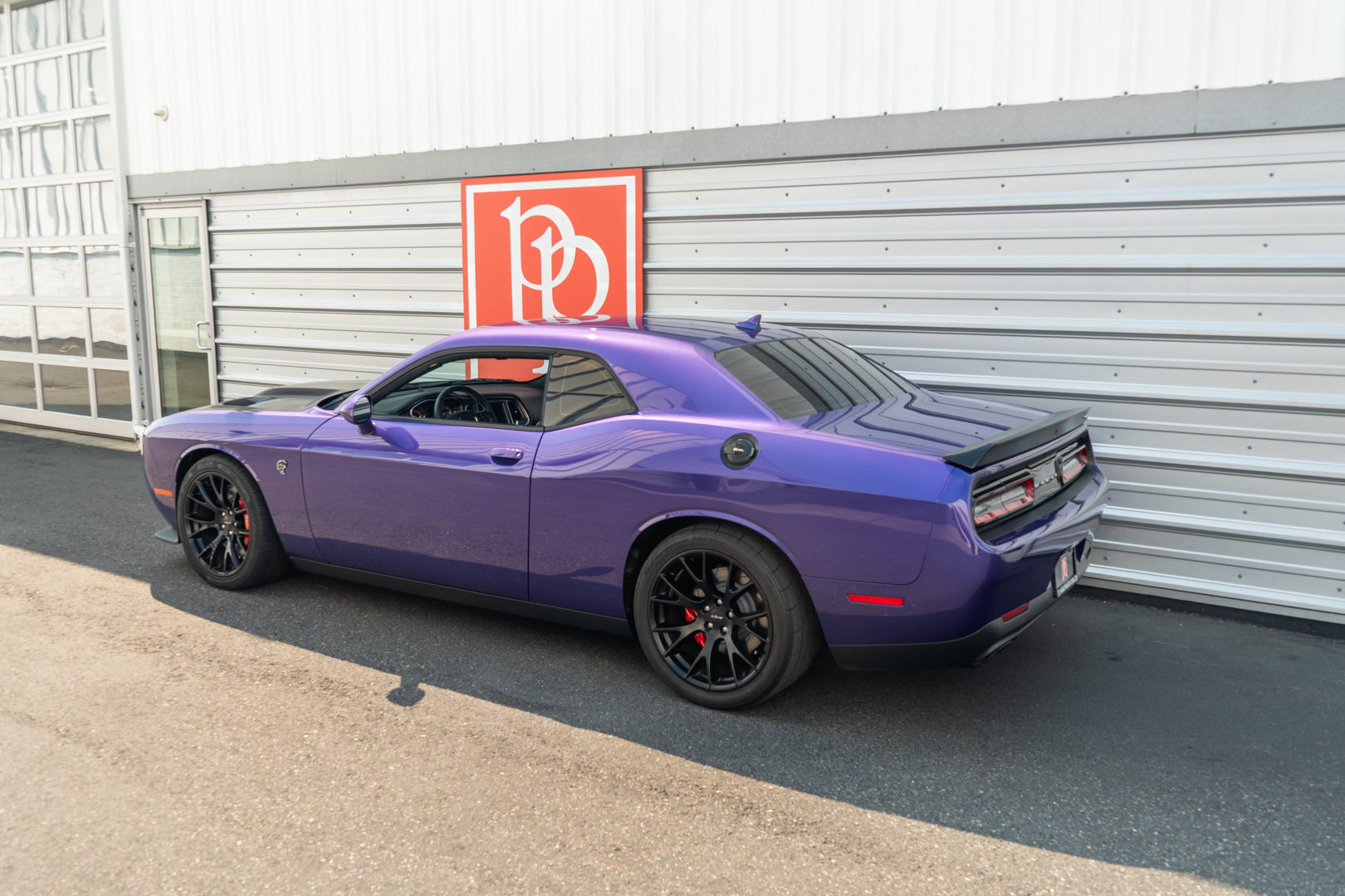 Used 2016 Dodge Challenger SRT Hellcat RWD image 41