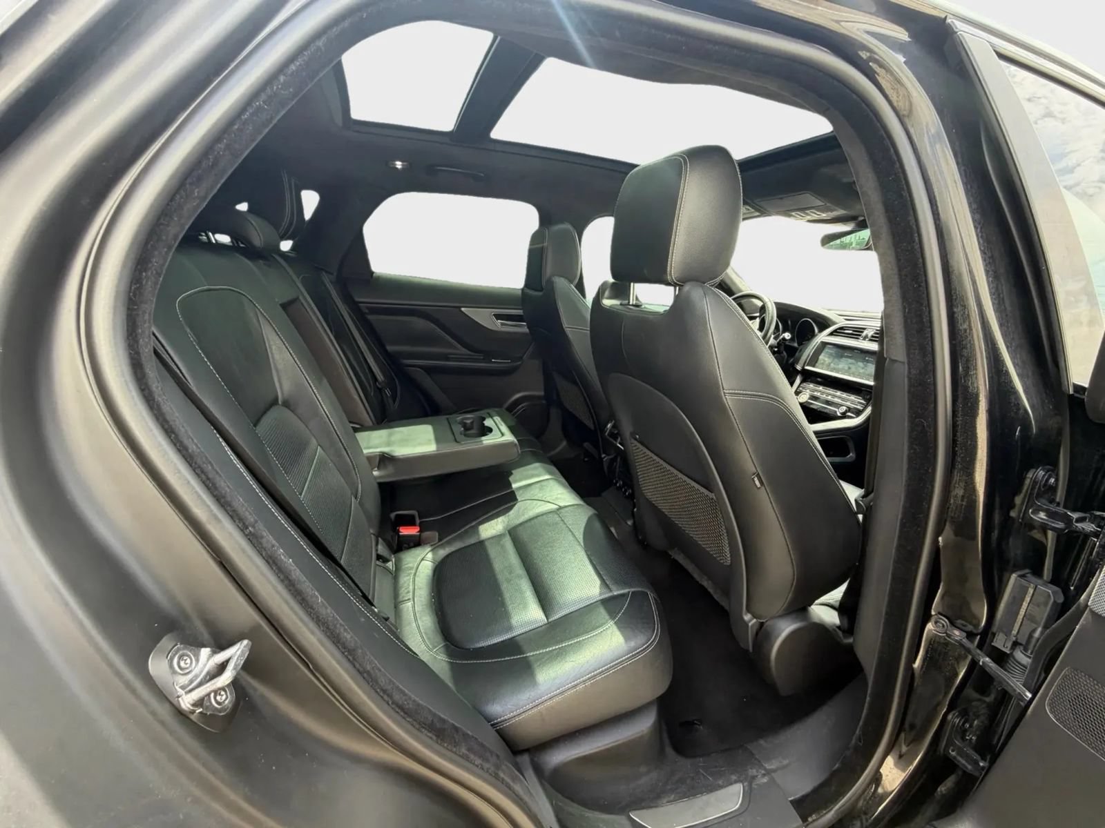 Used 2020 Jaguar F-PACE S AWD/4WD image 15