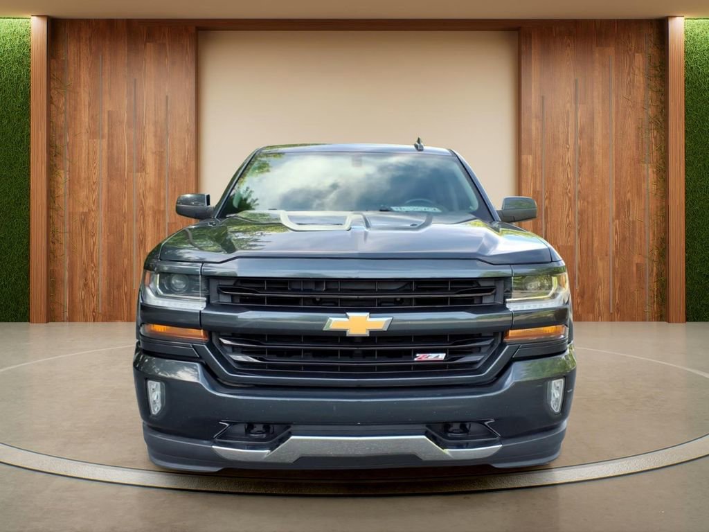 Used 2018 Chevrolet Silverado 1500 LT w/ All Star Edition AWD/4WD image 2