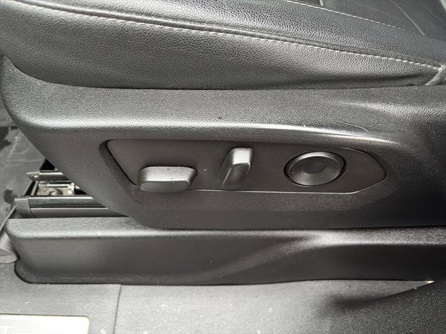 Used 2021 Chevrolet Suburban Z71 w/ Rear Media and Nav Package image 19