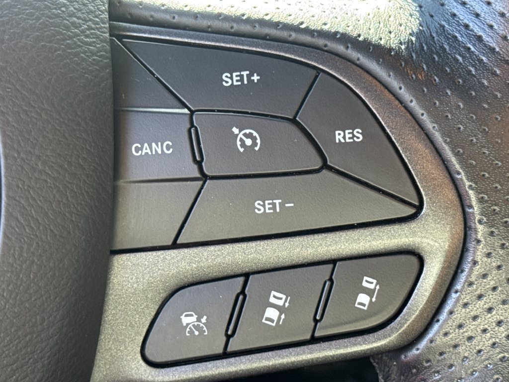 Used 2024 Dodge Durango GT AWD/4WD image 27