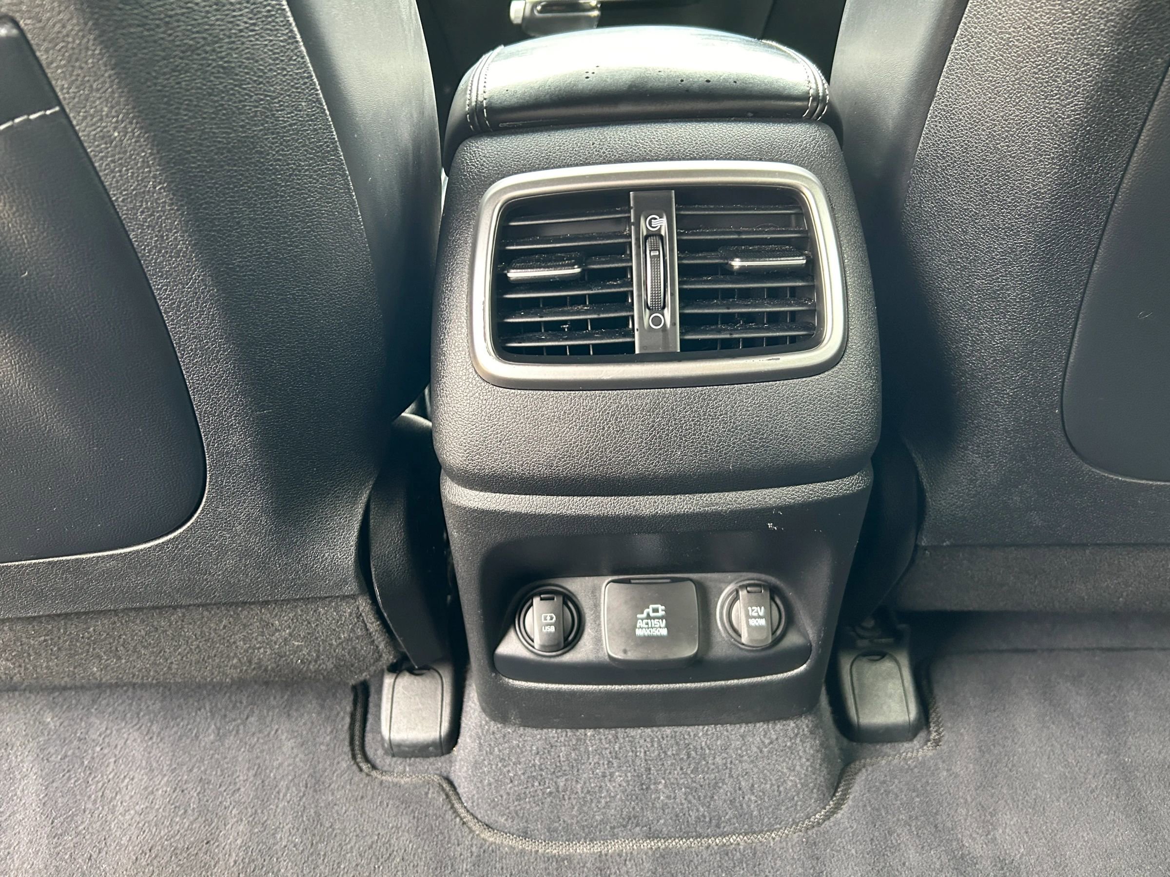 Used 2019 Kia Sorento SX image 18