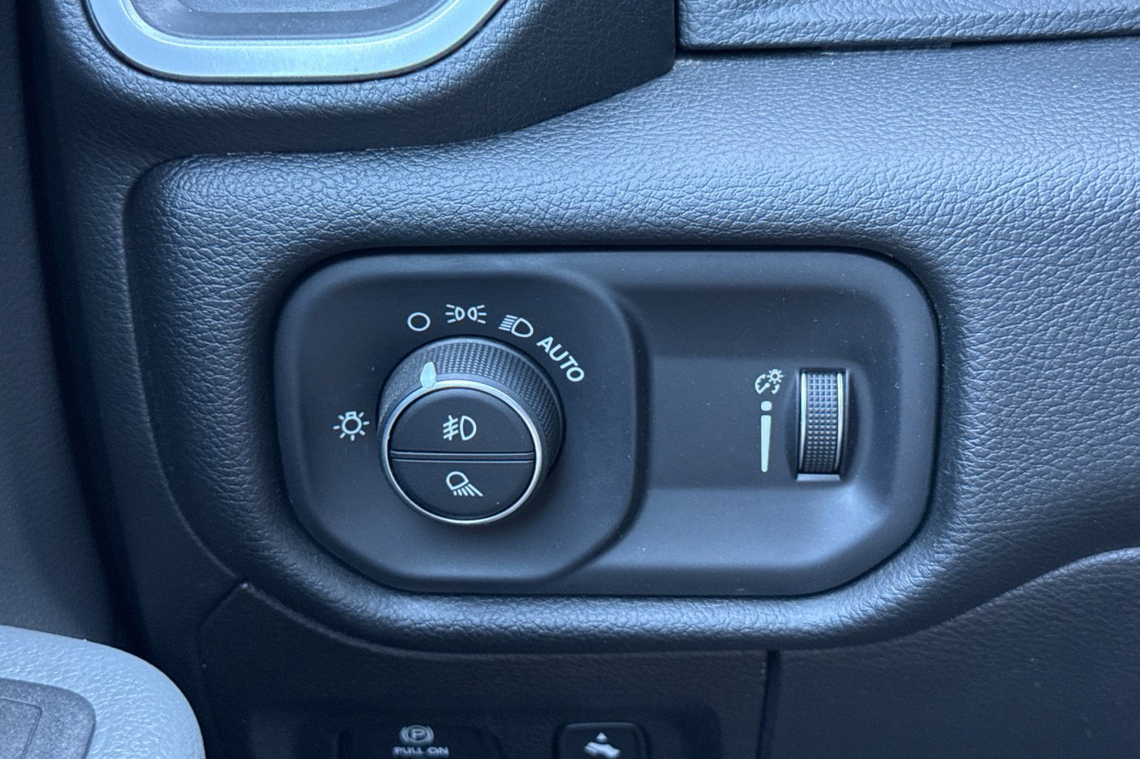 Used 2022 RAM 1500 Big Horn w/ Trailer Tow Group (B) image 41