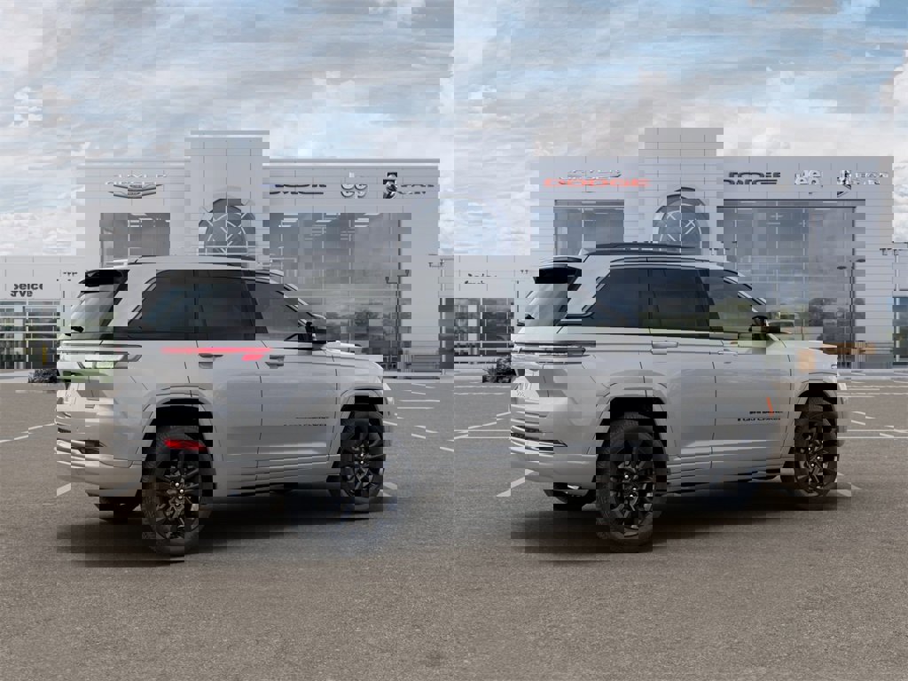 New 2026 Jeep Grand Cherokee Limited image 4