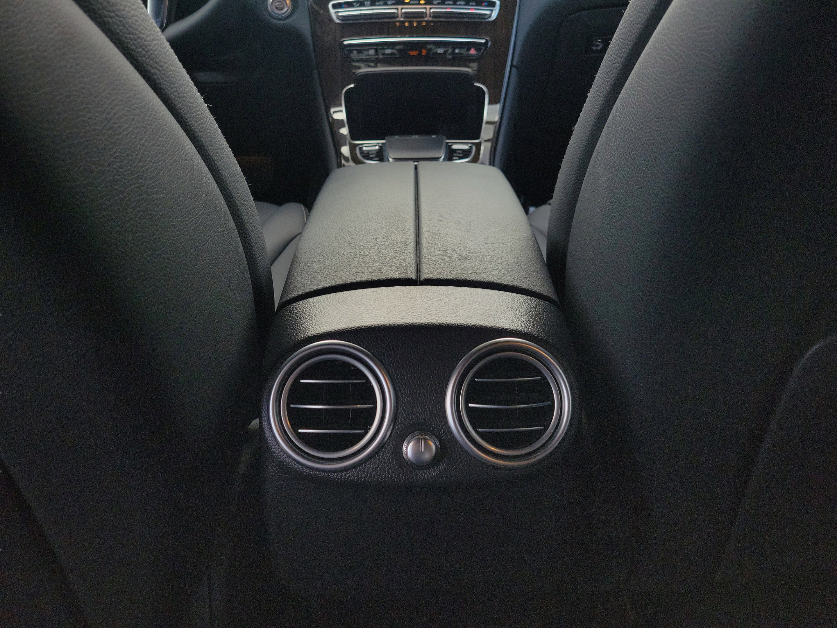 Certified 2023 Mercedes-Benz GLC 300 4MATIC Coupe image 11