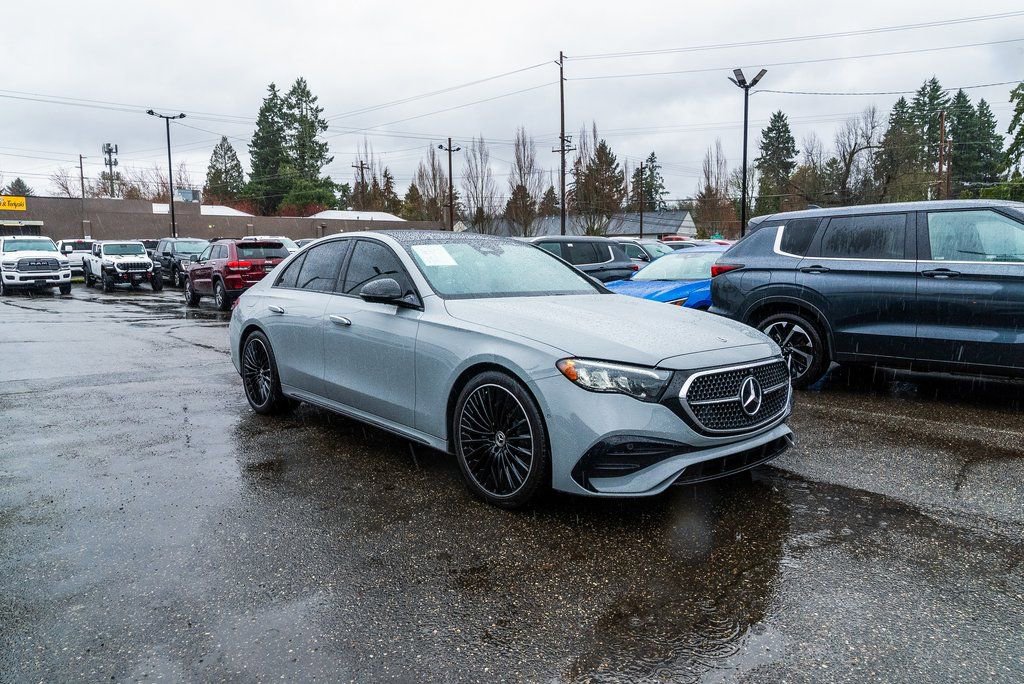 Used 2024 Mercedes-Benz E 350 4MATIC Sedan image 28