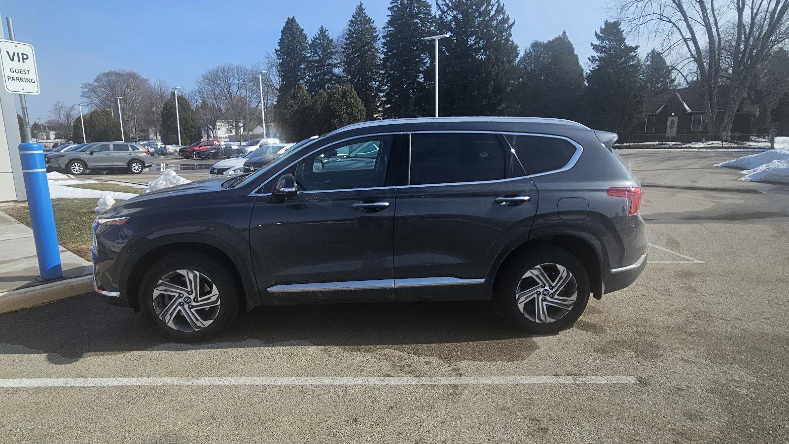 Used 2023 Hyundai Santa Fe SEL w/ Premium Package image 11