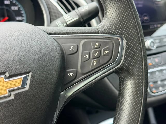 Used 2025 Chevrolet Malibu LT FWD image 12