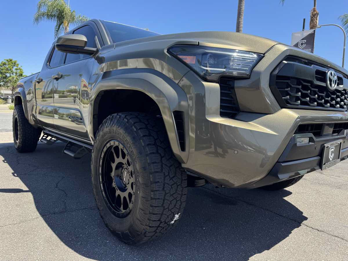 Used 2024 Toyota Tacoma TRD Sport w/ TRD Sport Upgrade Package AWD/4WD image 10