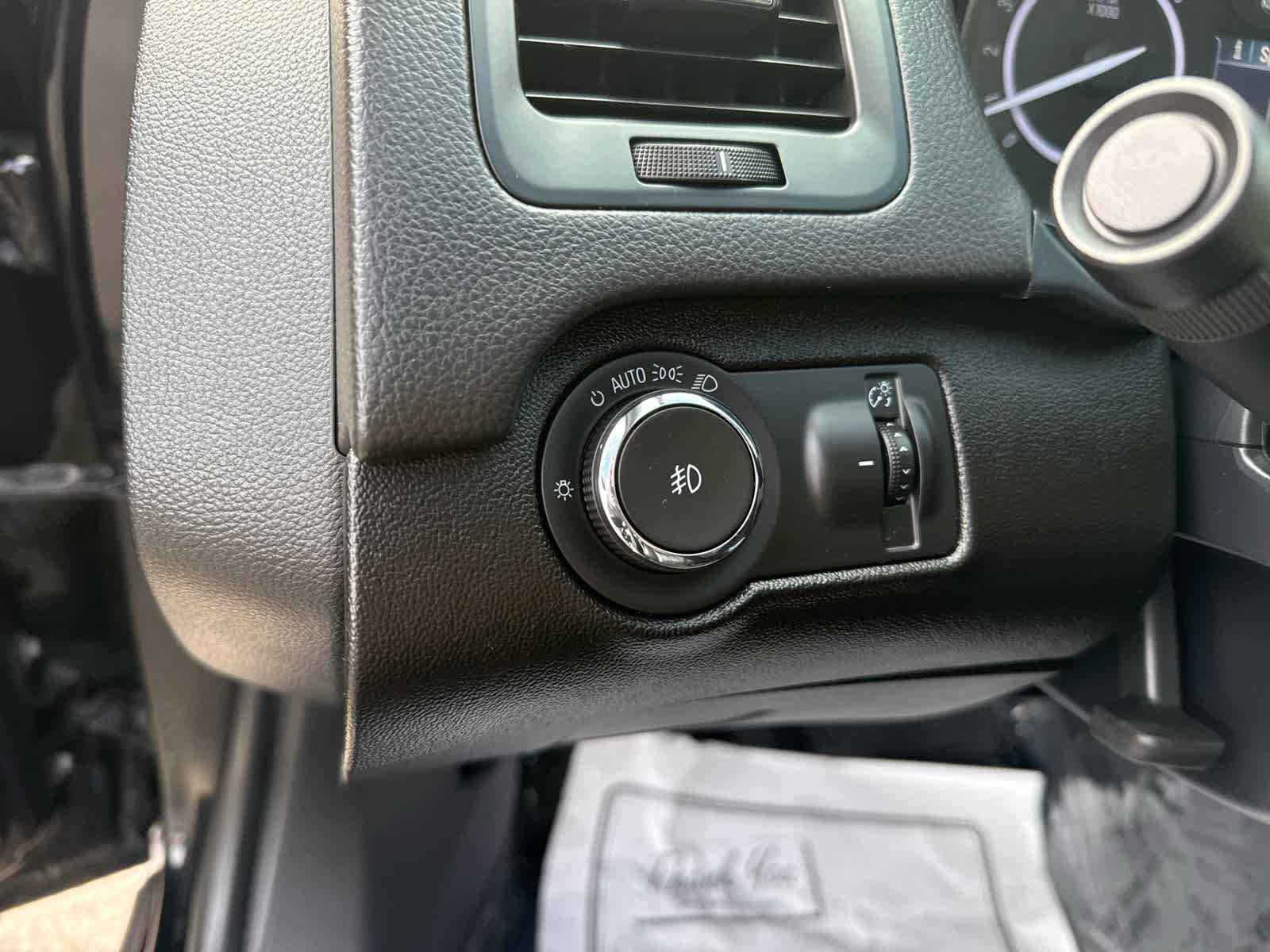 Used 2016 Buick Regal Premium w/ Driver Confidence Package #2 image 17