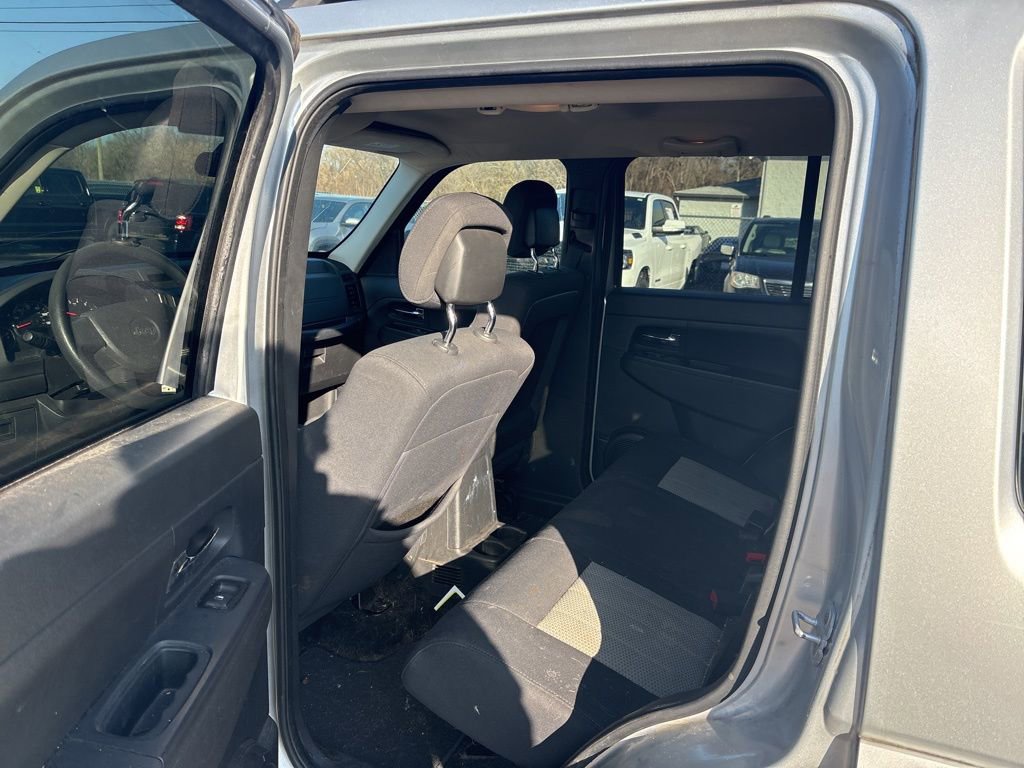 Used 2010 Jeep Liberty Sport w/ Popular Equipment Group image 21