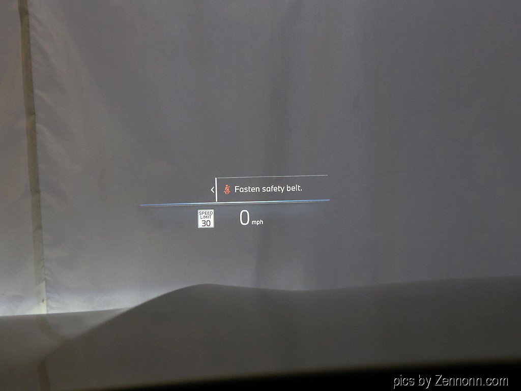 Used 2025 BMW X5 xDrive50e w/ Premium Package image 18