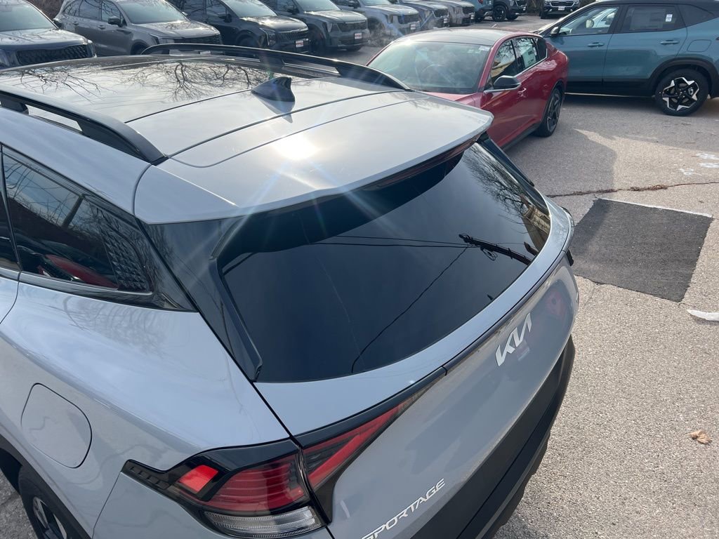 Used 2024 Kia Sportage X-Line w/ X-Line Premium Package image 37