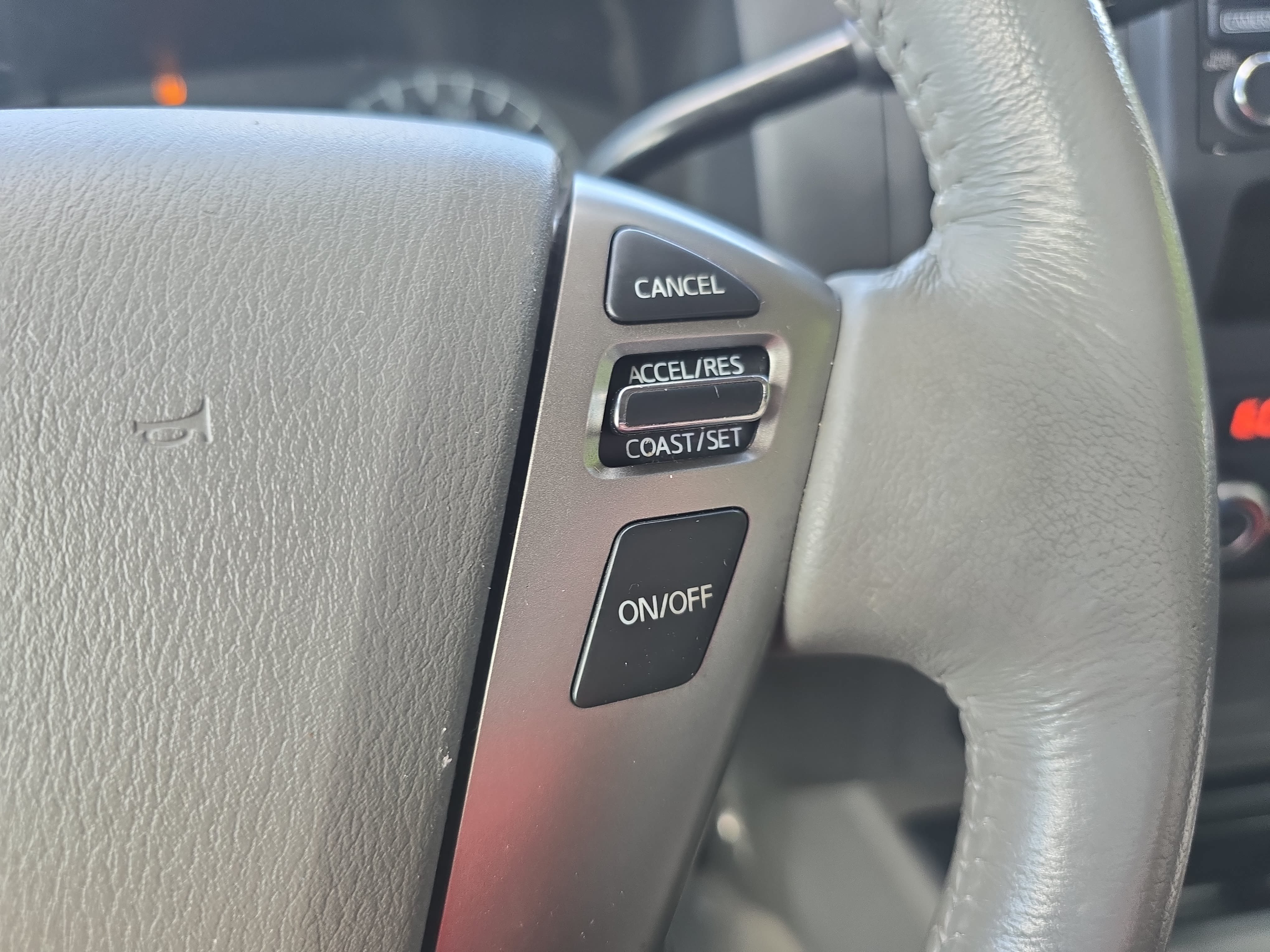 Used 2021 Nissan NV 3500 SL RWD image 17