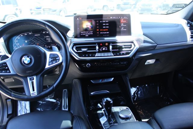 Used 2023 BMW X4 M40i AWD/4WD image 16