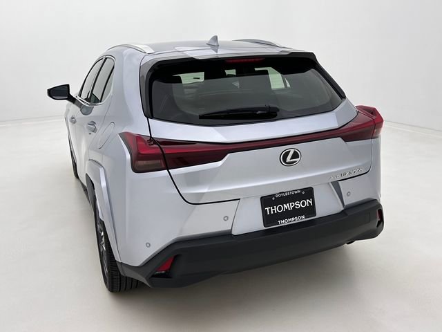 Used 2025 Lexus UX 300h AWD w/ Accessory Package (Z1) image 8