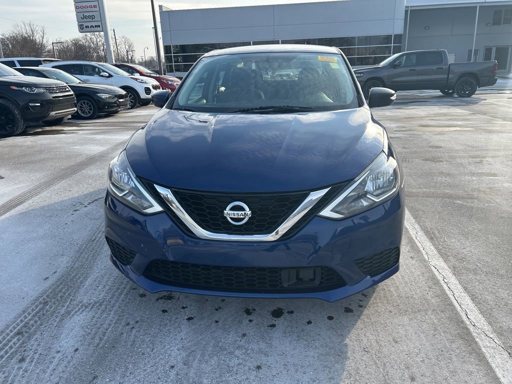 Used 2019 Nissan Sentra S image 2