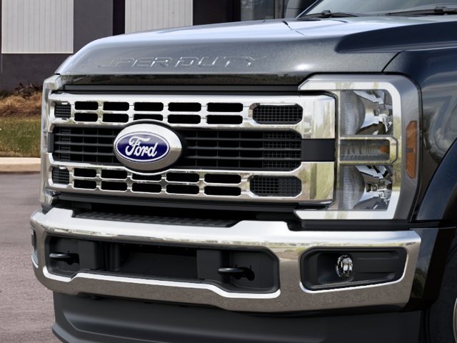 New 2027 Ford F450 XLT w/ FX4 Off-Road Package AWD/4WD image 17