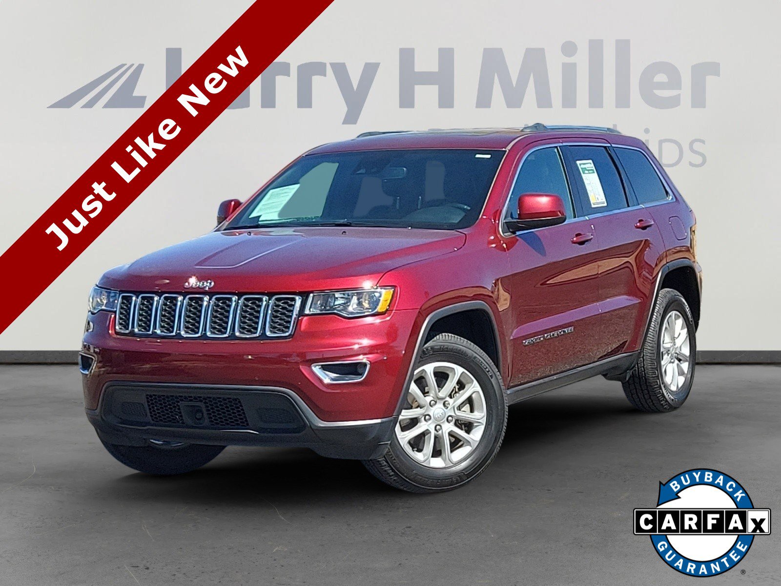 Used 2021 Jeep Grand Cherokee Laredo X AWD/4WD image 1