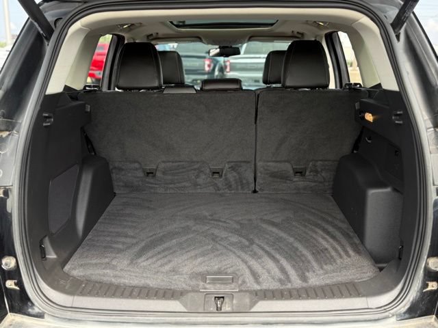 Used 2016 Ford Escape Titanium w/ Equipment Group 301A AWD/4WD image 21