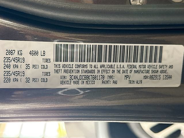 Used 2019 Jeep Compass Limited AWD/4WD image 32