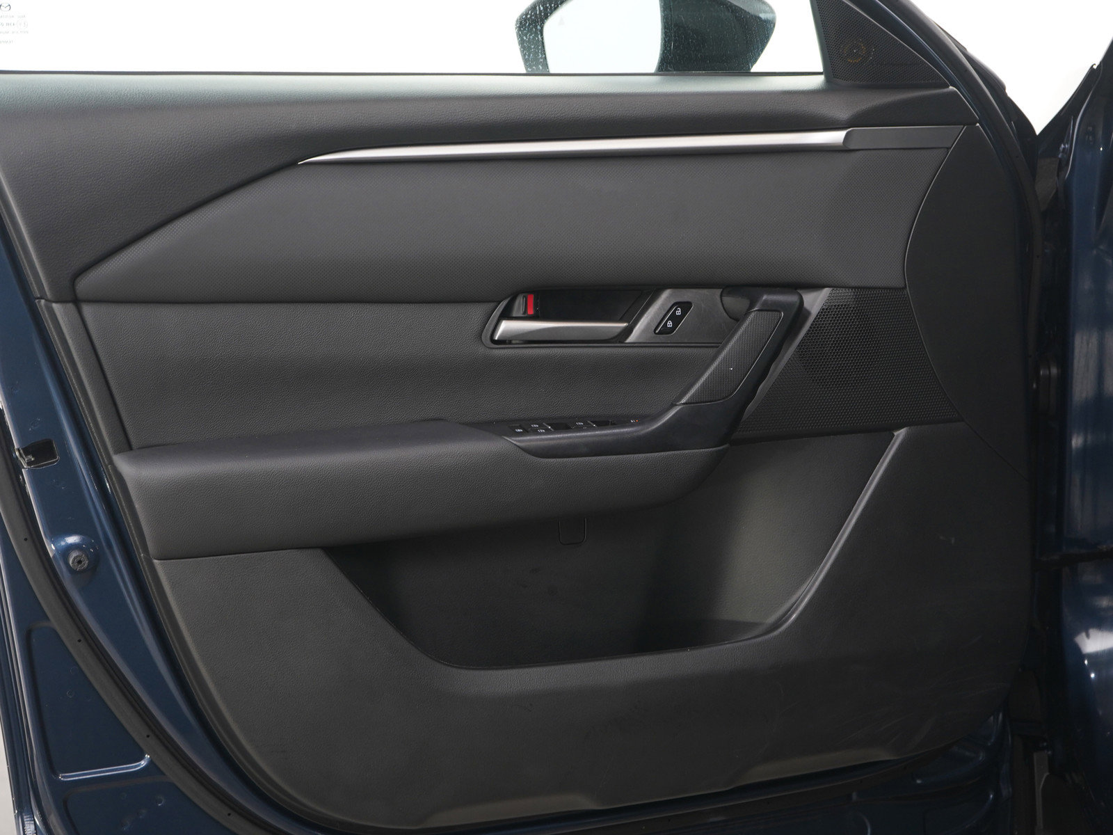 Used 2025 MAZDA CX-50 AWD 2.5 S w/ Preferred Package image 21