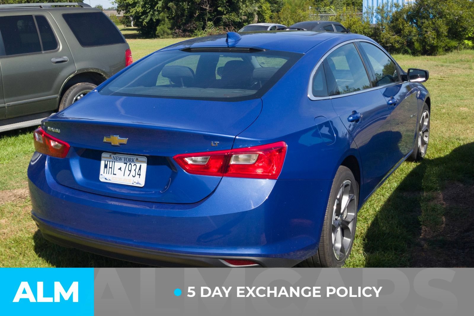 Used 2023 Chevrolet Malibu LT FWD image 3