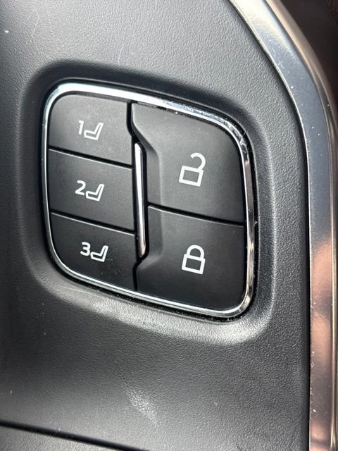 Used 2021 Ford F150 King Ranch w/ Equipment Group 601A High AWD/4WD image 23