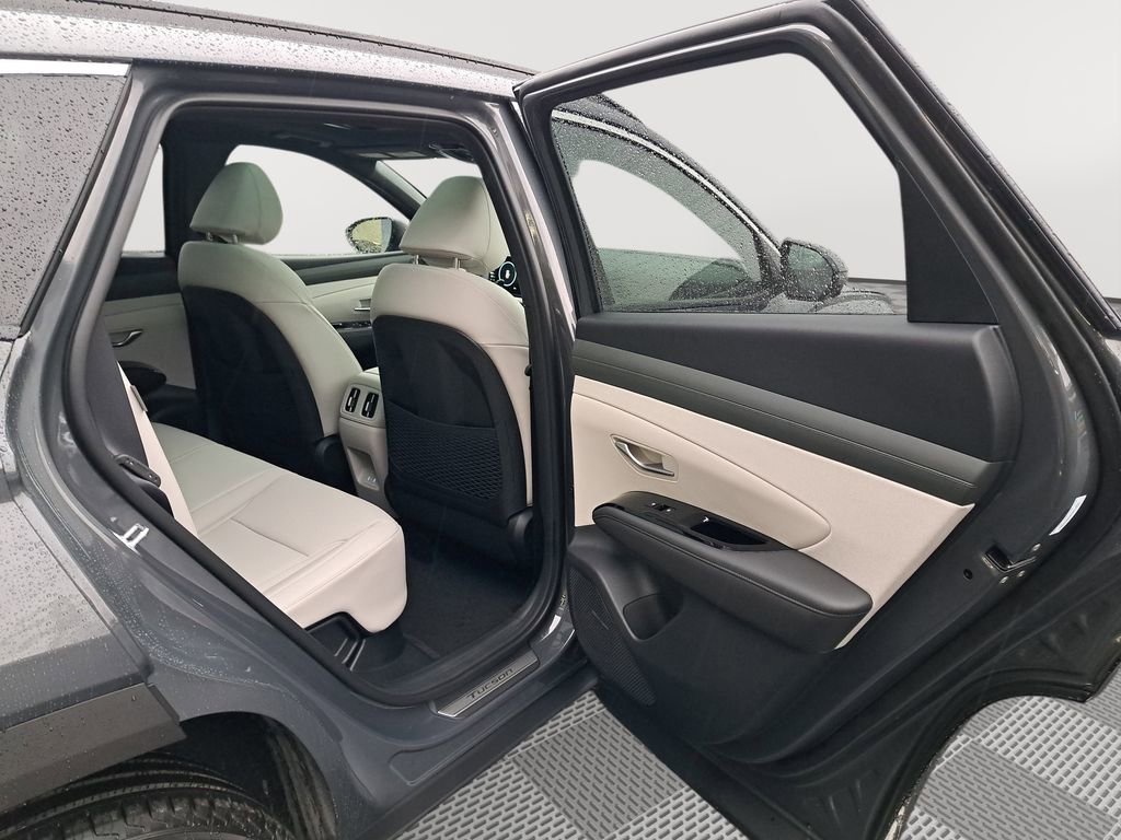 New 2026 Hyundai Tucson Limited image 15