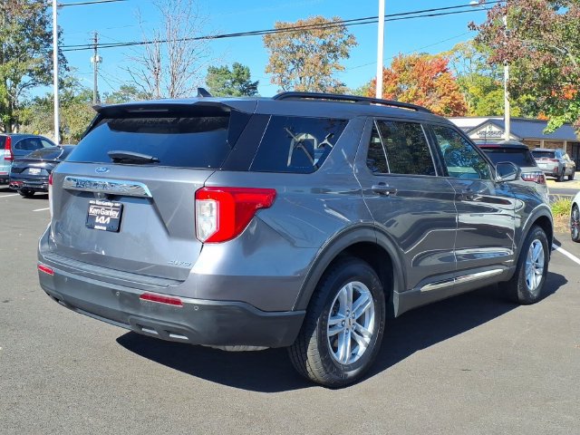 Used 2021 Ford Explorer XLT AWD/4WD image 6
