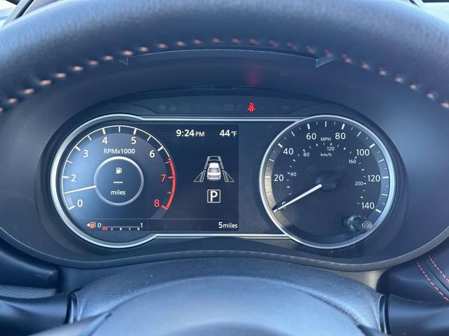 New 2025 Nissan Versa SR w/ Trunk Package FWD image 24