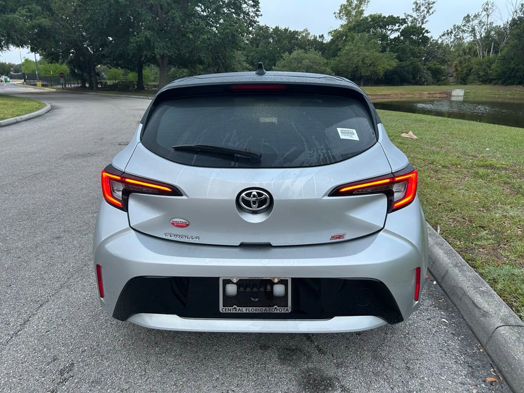 Used 2025 Toyota Corolla SE FWD image 4