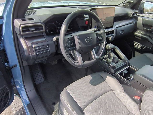 Certified 2025 Toyota 4Runner TRD Off-Road Premium image 9