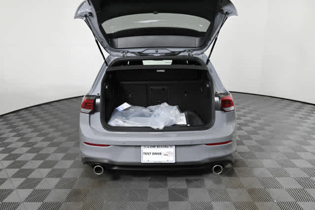 New 2026 Volkswagen GTI SE FWD image 9