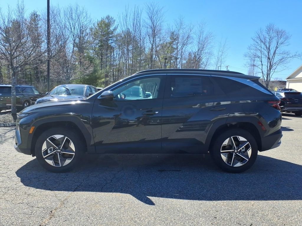 New 2026 Hyundai Tucson SE image 6