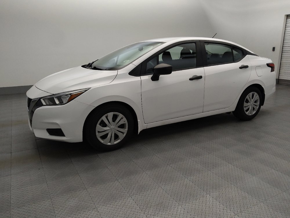 Used 2020 Nissan Versa S FWD image 2
