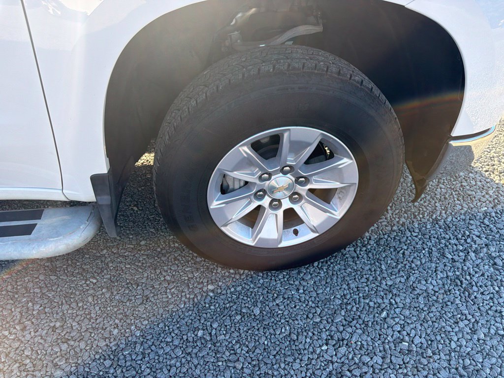 Used 2025 Chevrolet Silverado 1500 W/T RWD image 10