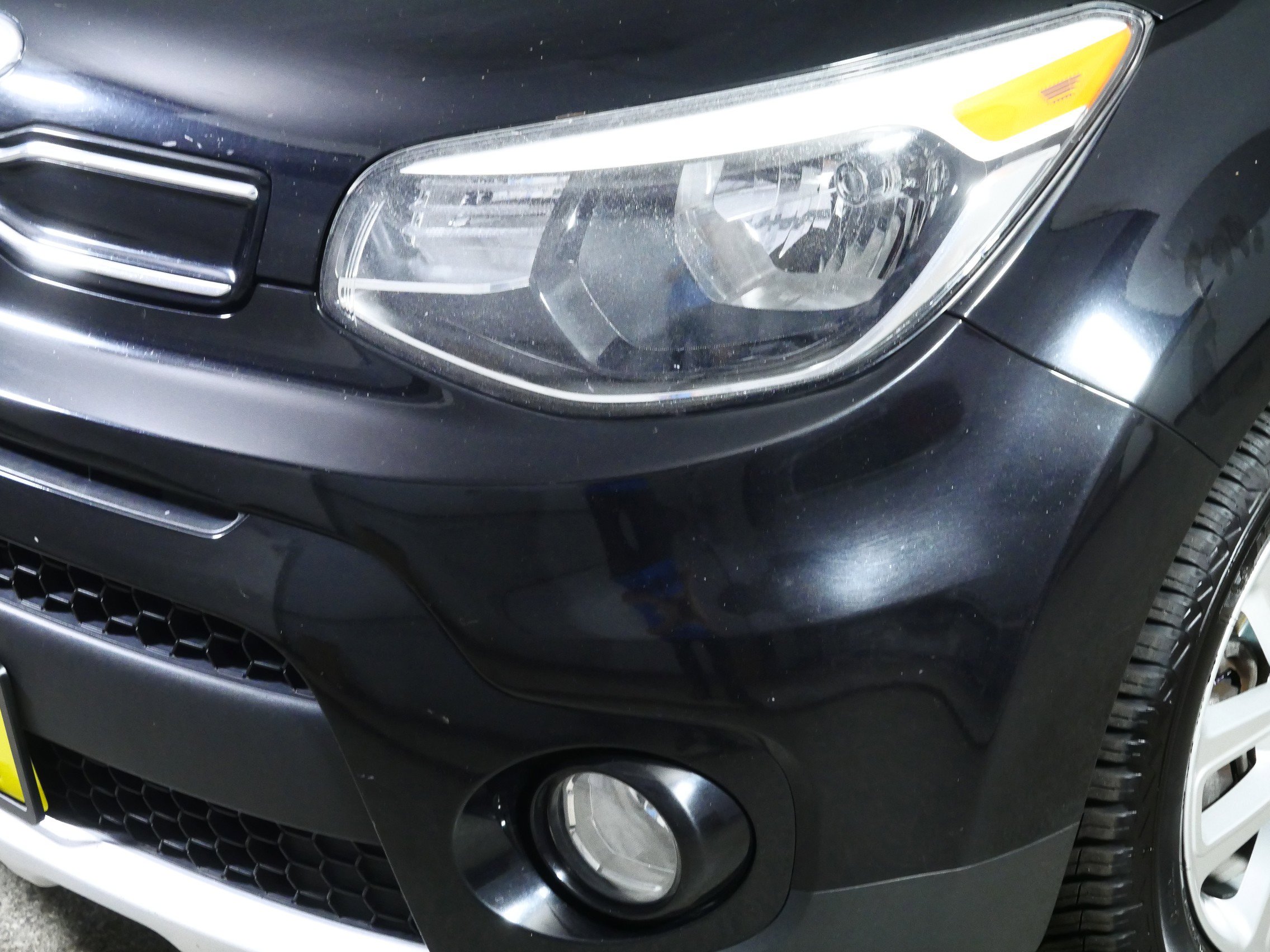 Used 2017 Kia Soul + image 16