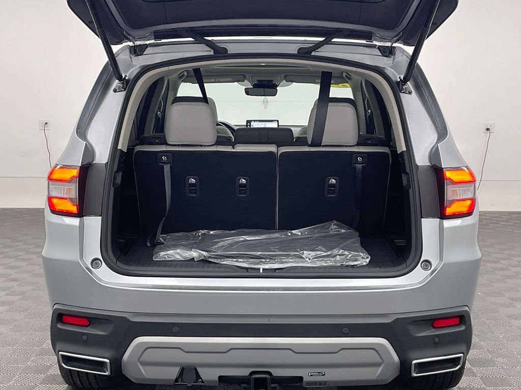 Used 2025 Honda Pilot Elite image 11