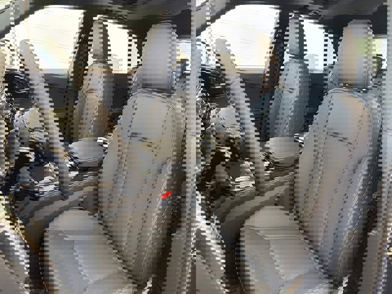 New 2025 Audi Q8 Premium Plus image 15