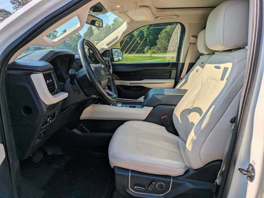 Used 2023 Ford Expedition Max Platinum RWD image 22