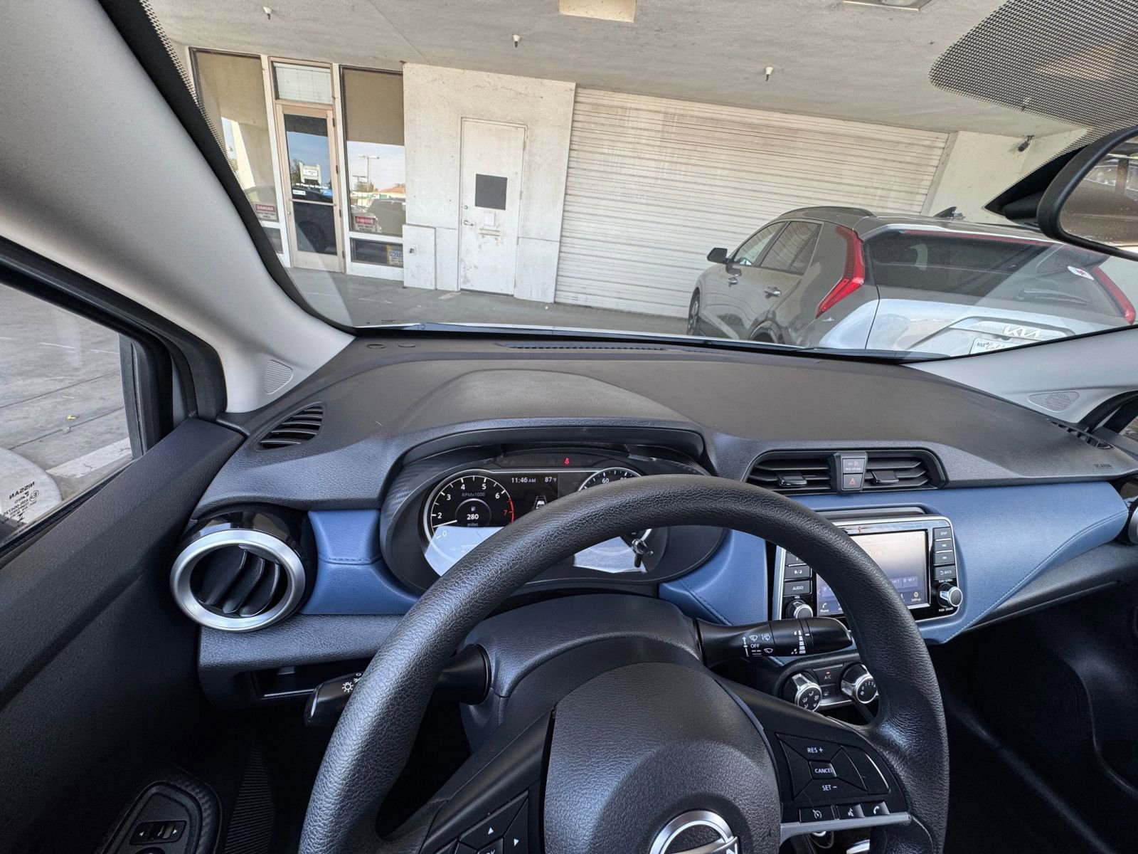 Used 2025 Nissan Versa SV image 35