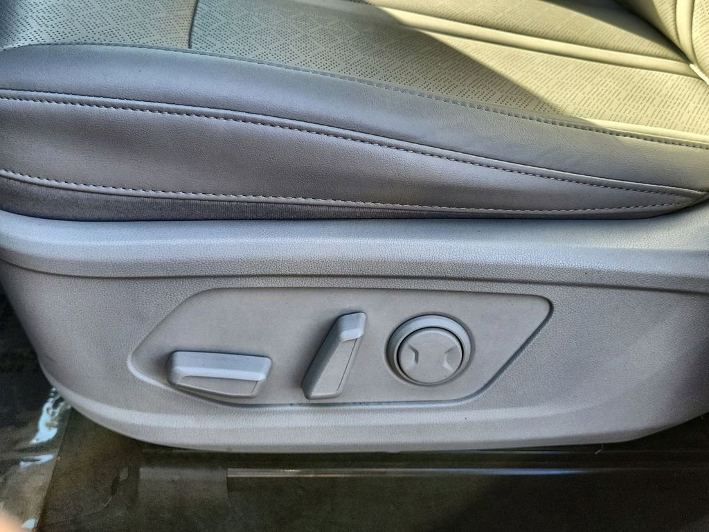 Used 2023 Kia Sorento S w/ Panoramic Sunroof Package image 20