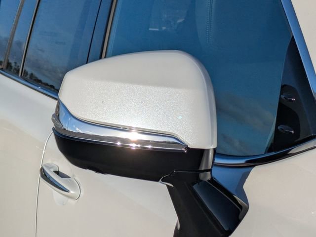 New 2026 Lexus LX 700h Luxury image 11