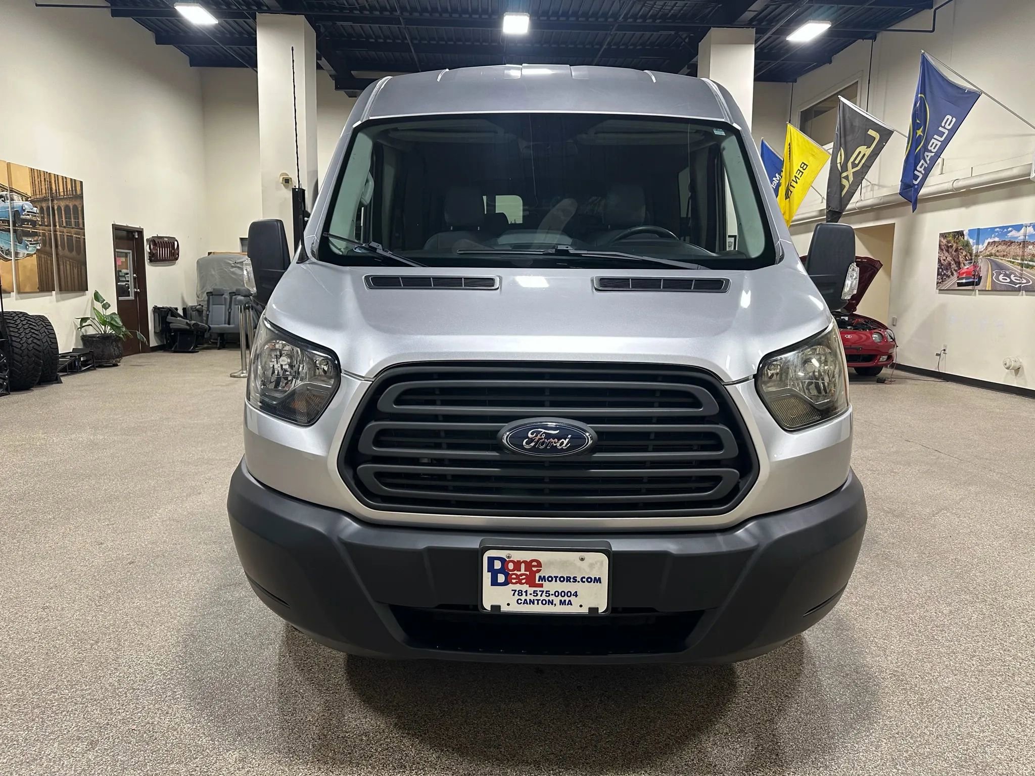 Used 2015 Ford Transit 350 XL image 2