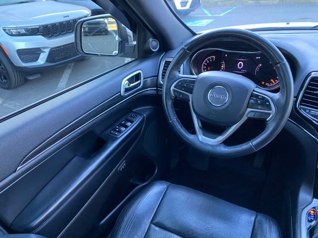 Used 2019 Jeep Grand Cherokee Limited w/ Luxury Group II image 29
