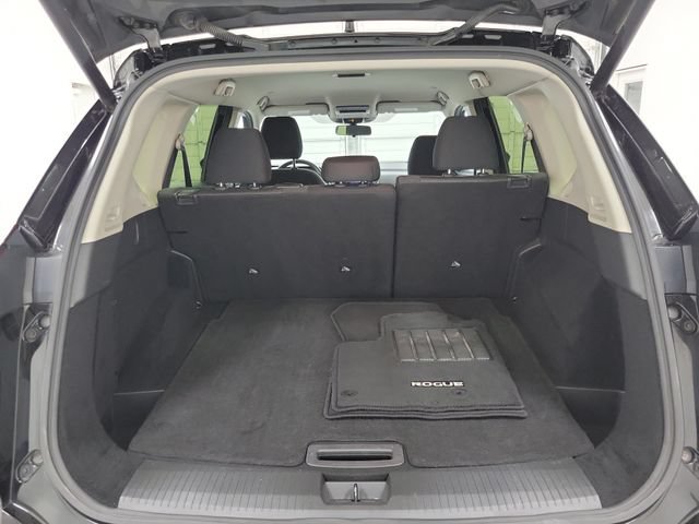 Used 2024 Nissan Rogue SV AWD/4WD image 7