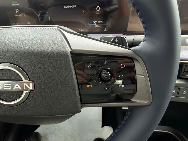 New 2026 Nissan Leaf Platinum+ w/ Cargo Package (Platinum+) FWD image 23