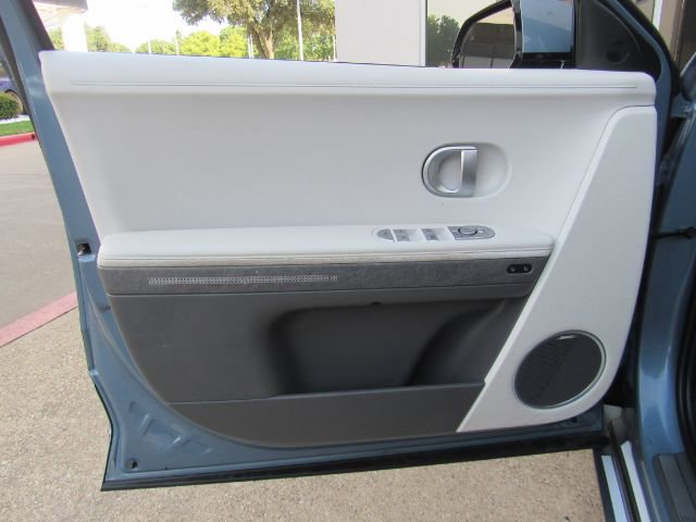 Used 2023 Hyundai Ioniq 5 Limited image 11